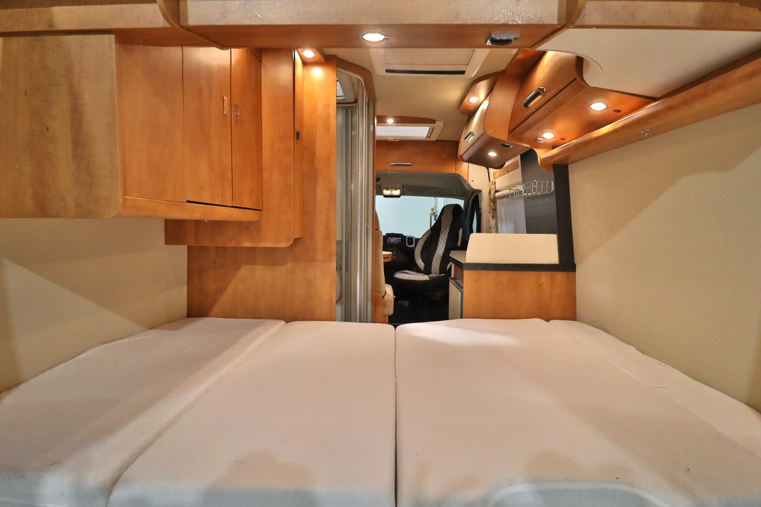 CARTHAGO Malibu Van 540